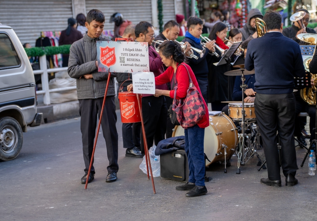 Red Kettle kalpui leh tan