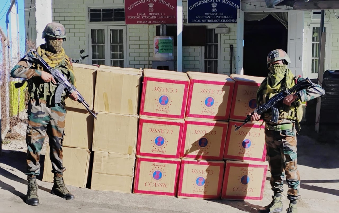 Cigarette thahnem tak an man