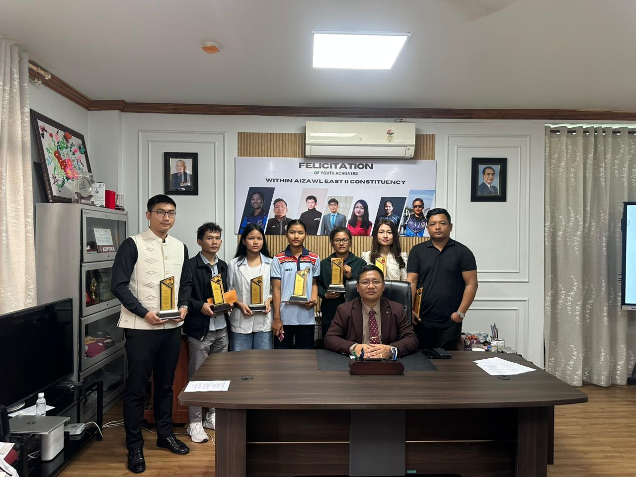 MLA-in hlawhtlinna changte lawmpui