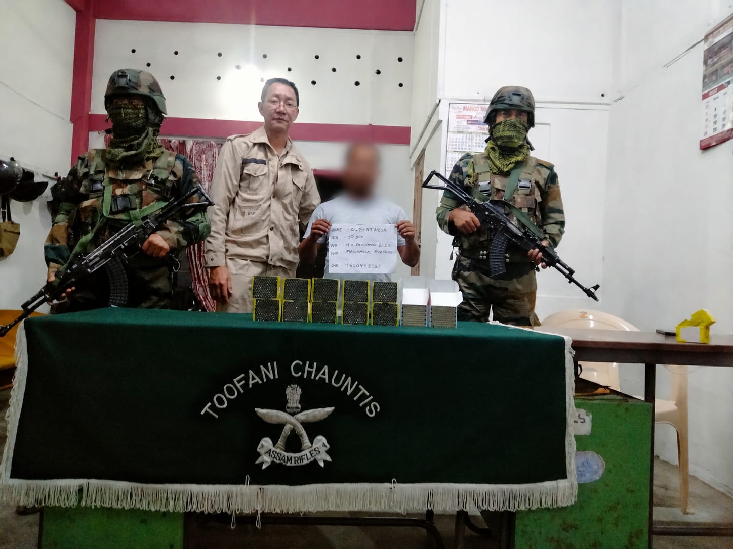Detonator thahnem tak an man