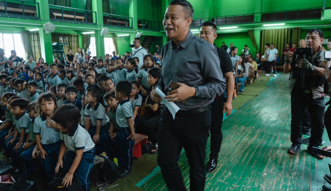 MLA-in school uniform a sem