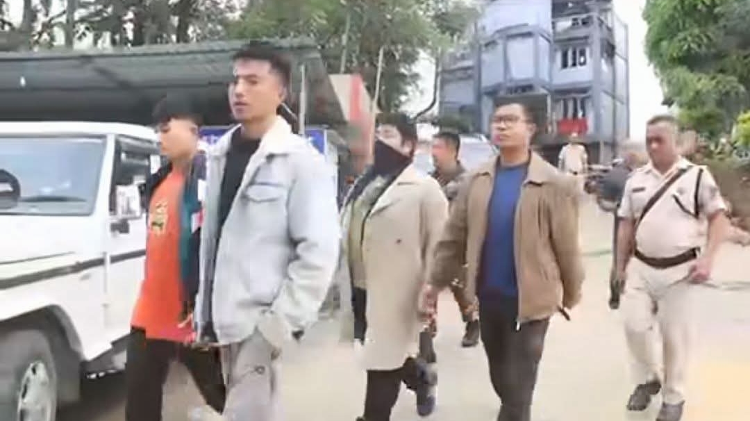 Jail atangin la chhuak zawk