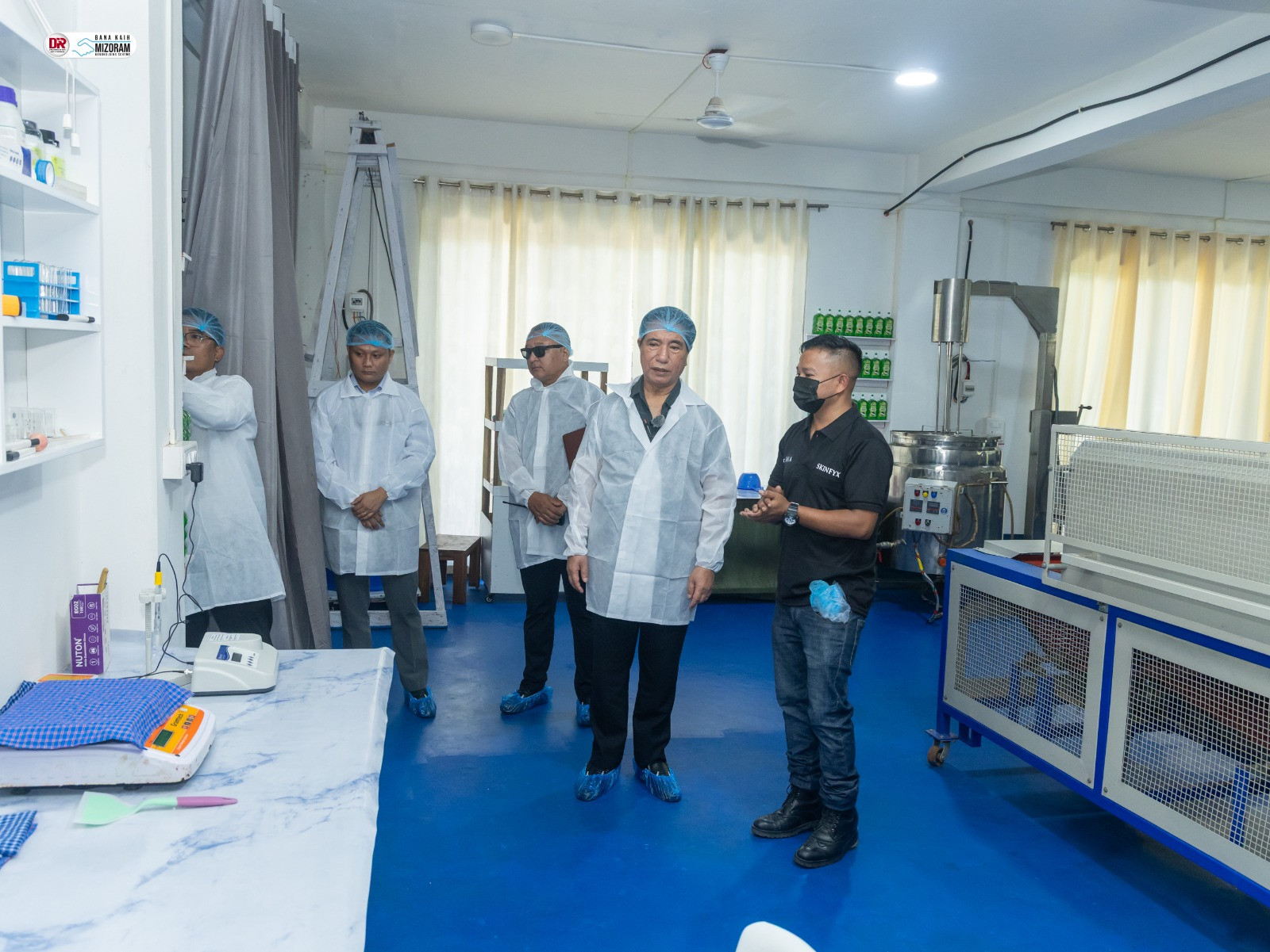 CM-in Samuel Lifecare &amp; Cosmetics Pvt. Ltd. a hawng