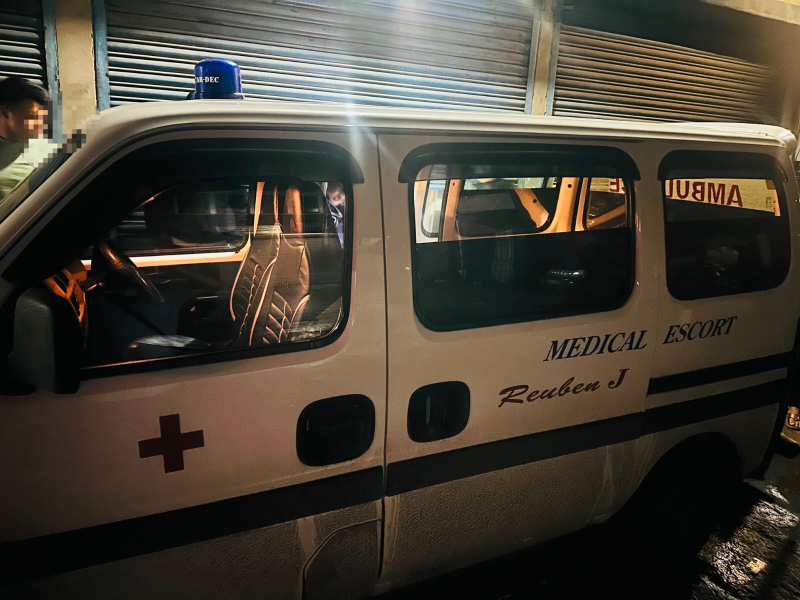 Ambulance atangin methamphetamine an man