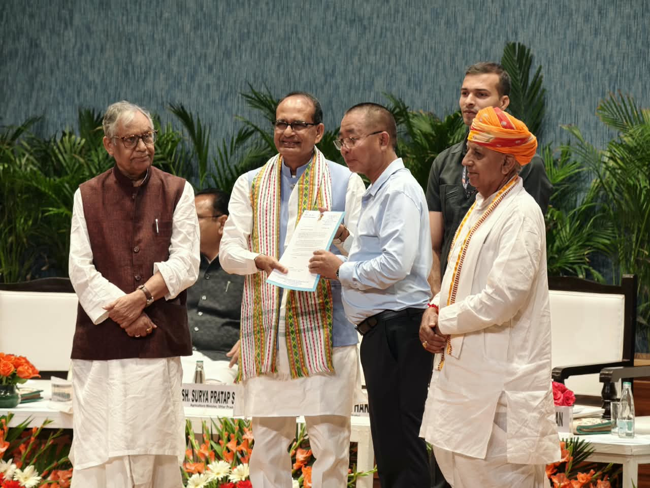 Agriculture Minister hnenah hlan