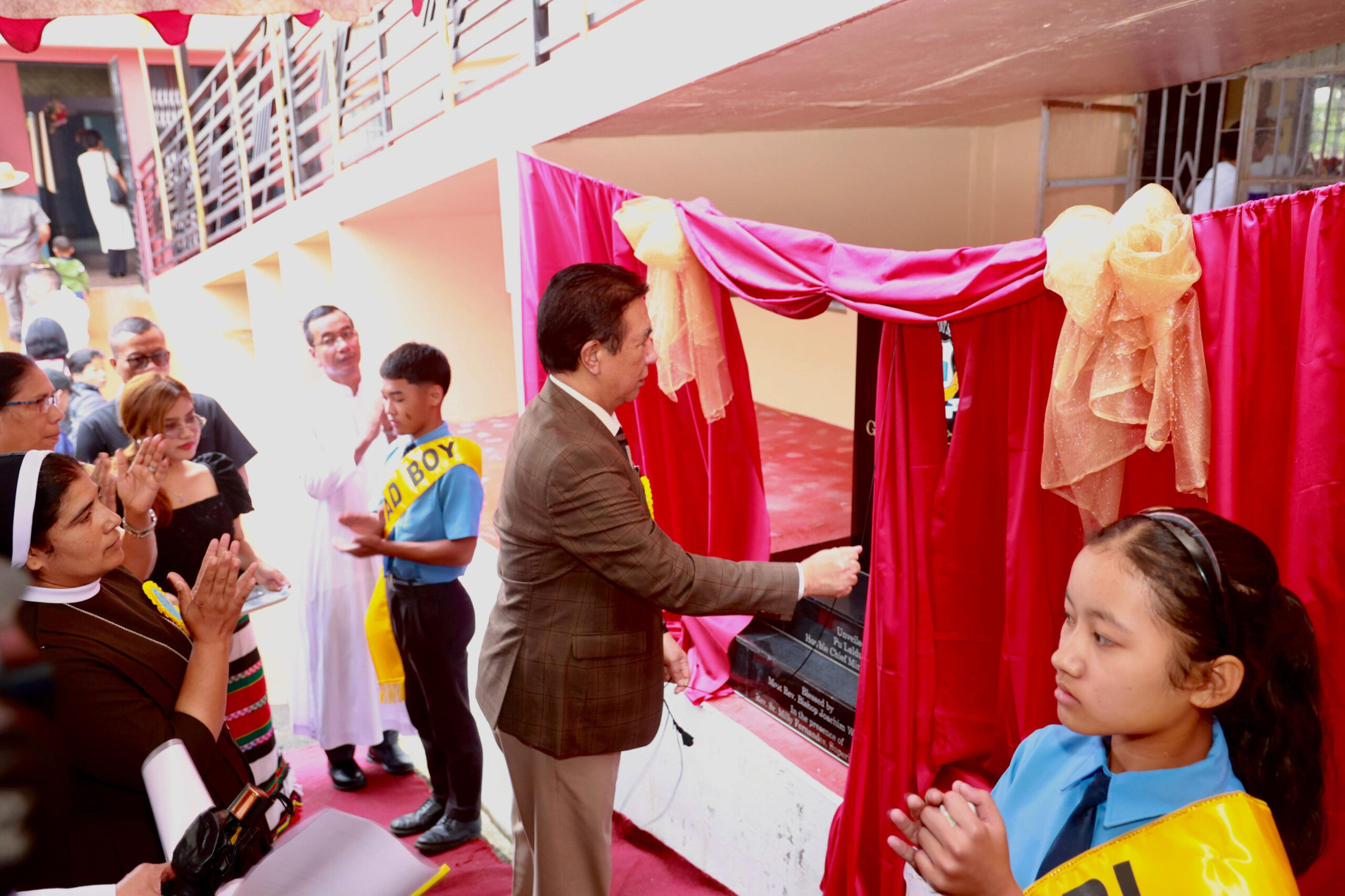 Chief Minister-in hmanpui